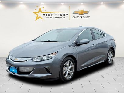 Used 2018 Chevrolet Volt Premier w/ Driver Confidence Package