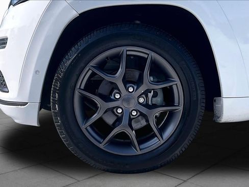 Used 2020 Jeep Grand Cherokee Limited X RWD image 10