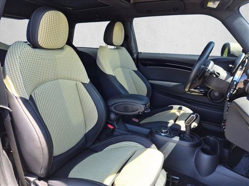 Used 2023 MINI Cooper S w/ MINI Resolute Edition FWD image 26