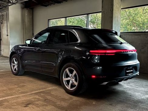 Used 2021 Porsche Macan AWD/4WD image 3