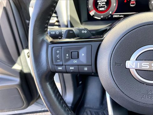 Used 2023 Nissan Rogue Platinum AWD/4WD image 18