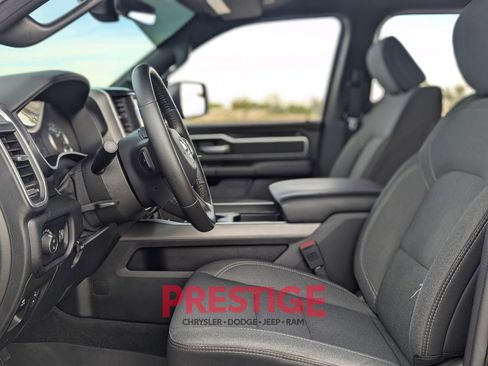 Used 2021 RAM 1500 Big Horn image 30