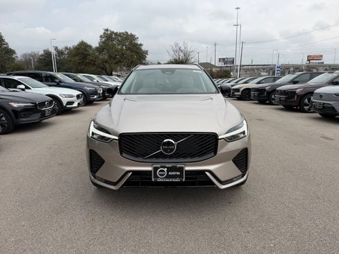 New 2026 Volvo XC60 B5 Ultra w/ Protection Package Premier image 6