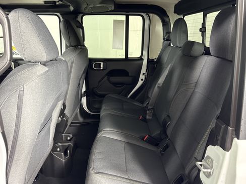 New 2026 Jeep Gladiator Willys image 14