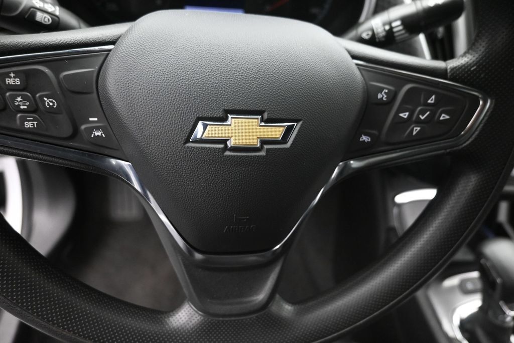 Used 2024 Chevrolet Malibu LT FWD image 17