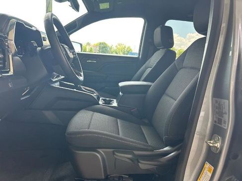 Used 2024 GMC Canyon Elevation RWD image 8