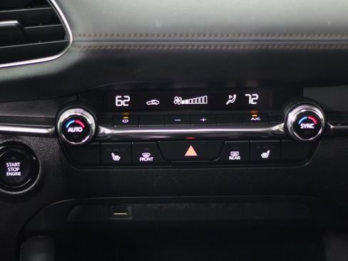 Used 2019 MAZDA MAZDA3 Sedan w/ Preferred Package FWD image 24