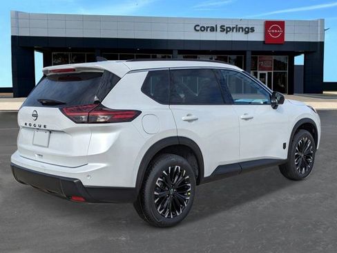 New 2026 Nissan Rogue SV FWD image 5