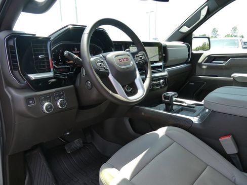 Certified 2026 GMC Sierra 1500 SLT w/ SLT Premium Plus Package AWD/4WD image 26