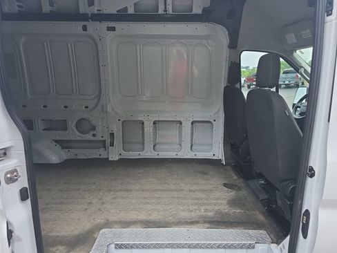 Used 2024 Ford Transit 250 148 High Roof Extended AWD image 11