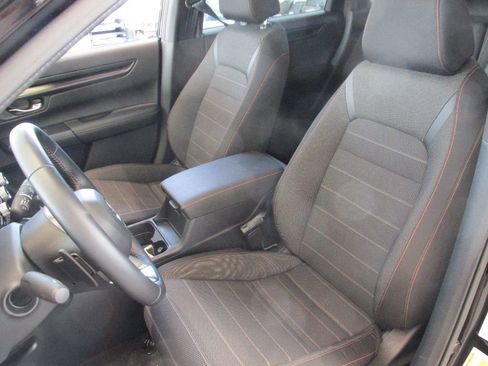Used 2025 Honda CR-V Sport image 4