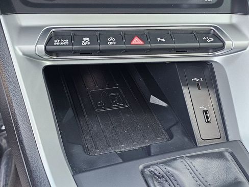 Used 2020 Audi Q3 2.0T Premium Plus w/ Premium Plus Package image 30