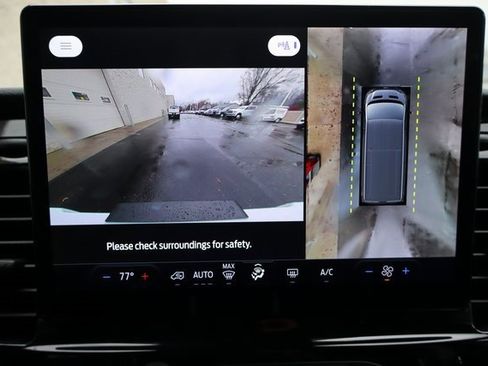 Used 2023 Ford Transit 350 XLT image 10