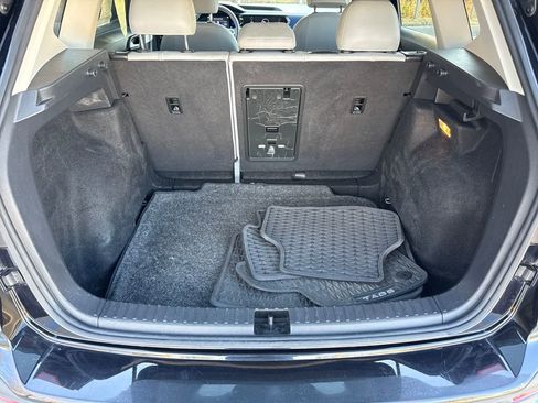 Used 2022 Volkswagen Taos SE image 27