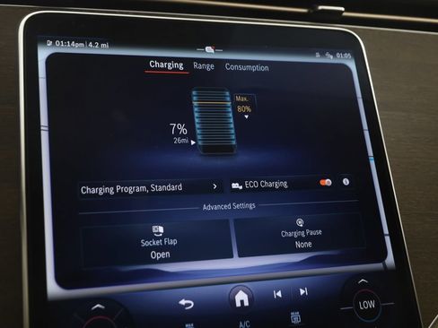 Used 2022 Mercedes-Benz EQS 450+ Sedan image 38