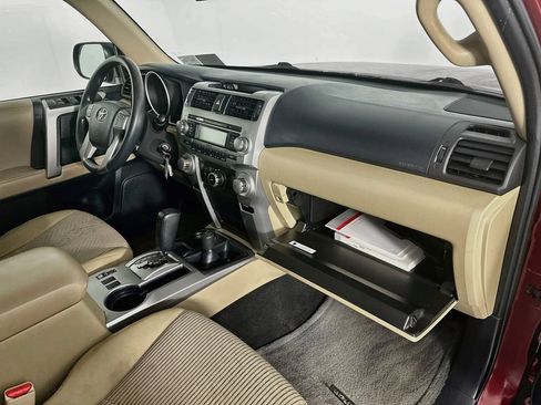 Used 2010 Toyota 4Runner Limited AWD/4WD image 30