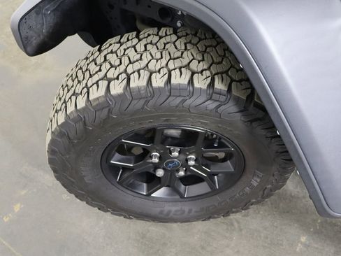Used 2024 Jeep Wrangler Unlimited AWD/4WD image 42