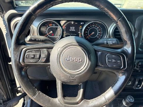 Used 2021 Jeep Wrangler Sport AWD/4WD image 15