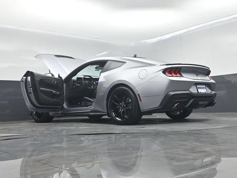 Used 2025 Ford Mustang GT Premium RWD image 71