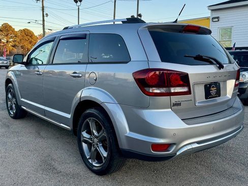 Used 2016 Dodge Journey Crossroad image 3