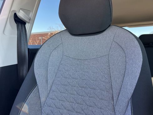 Used 2025 Volkswagen Tiguan S w/ 18" Wheel Package image 21