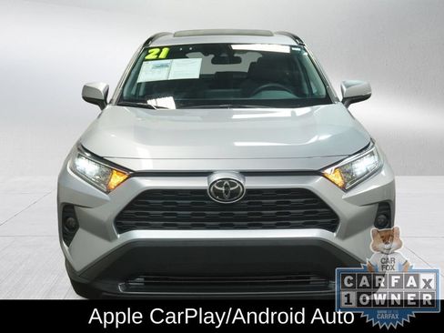 Used 2021 Toyota RAV4 XLE w/ Convenience Package AWD/4WD image 12