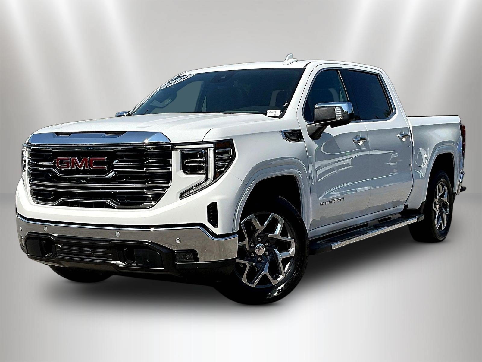 Used 2024 GMC Sierra 1500 SLT w/ SLT Premium Plus Package AWD/4WD image 3