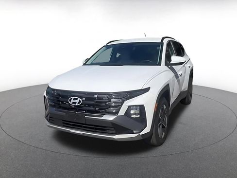 Used 2025 Hyundai Tucson SEL AWD/4WD image 6