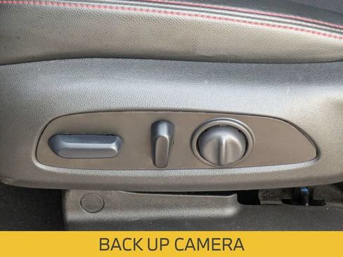 Used 2024 Chevrolet Equinox RS w/ RS Leather Package FWD image 15