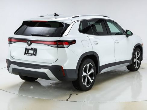 New 2026 Volkswagen Tiguan SE image 47