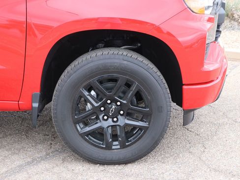 New 2026 Chevrolet Silverado 1500 Custom w/ LPO, Dark Essentials Package image 9