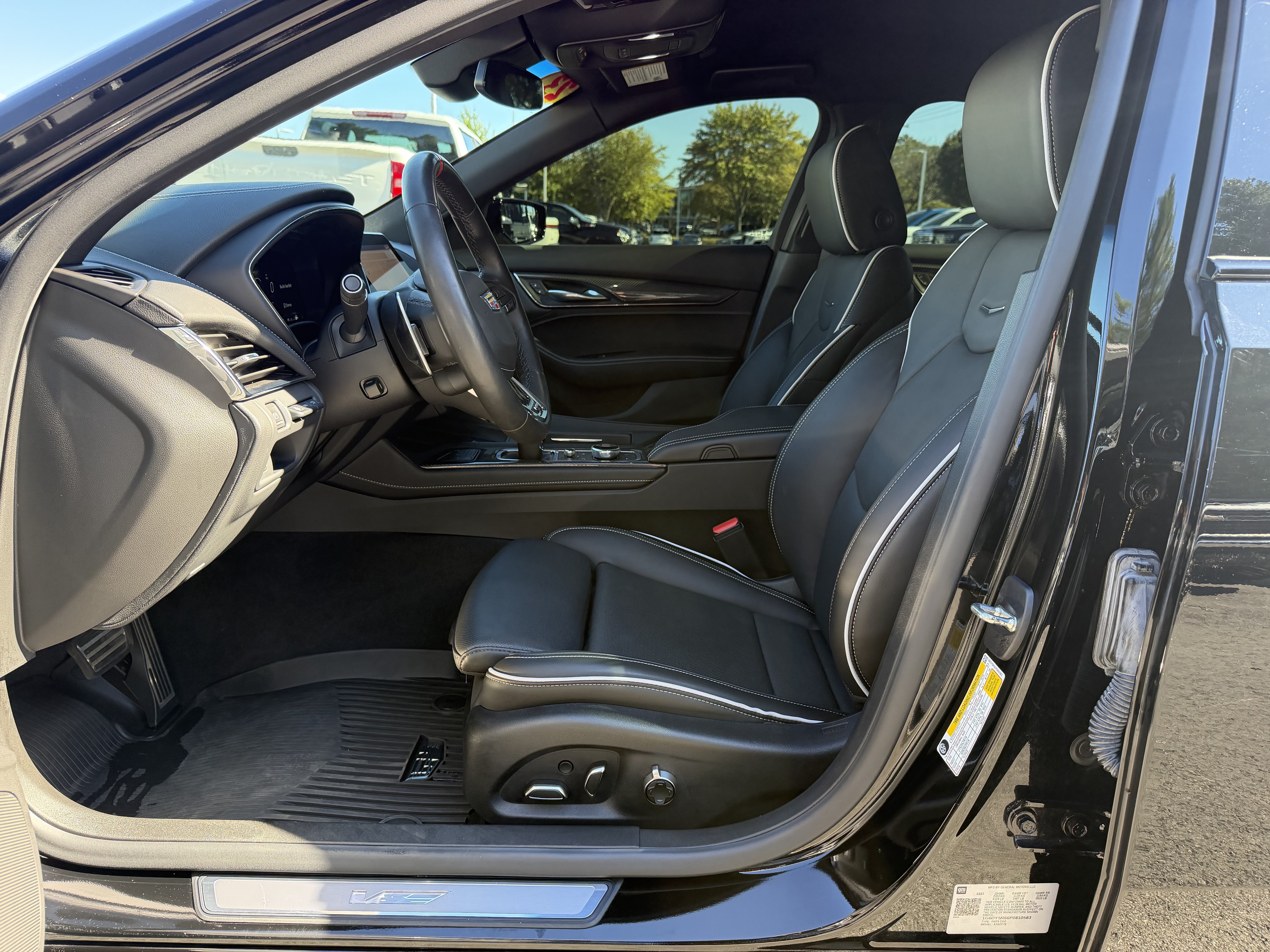 Used 2023 Cadillac CT5 V Blackwing w/ Driver Assist Package RWD image 25