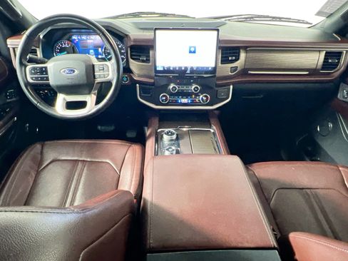 Used 2023 Ford Expedition Limited image 30