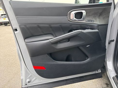 New 2025 Kia Sorento SX Prestige image 20
