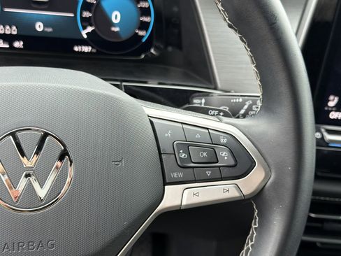 Used 2024 Volkswagen Atlas Cross Sport SE image 26