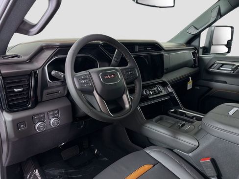 New 2026 GMC Sierra 3500 AT4 AWD/4WD image 9