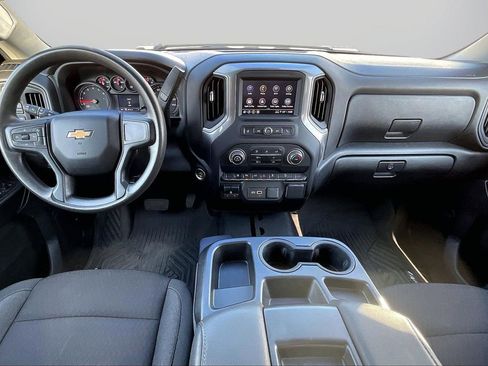 Used 2024 Chevrolet Silverado 2500 Custom w/ Custom Convenience Package image 15