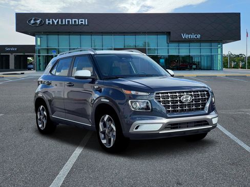 New 2026 Hyundai Venue SEL FWD image 11