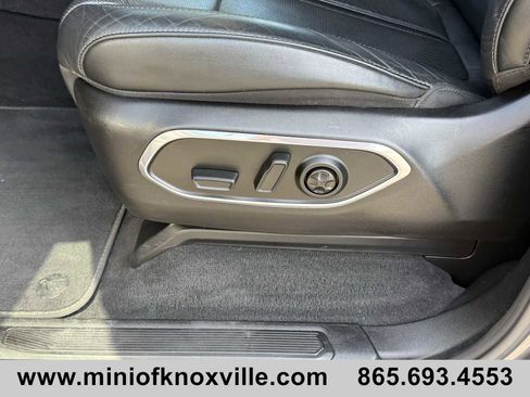 Used 2022 Jeep Wagoneer Series III image 11