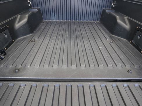 Used 2013 Toyota Tacoma PreRunner w/ SR5 Pkg RWD image 21