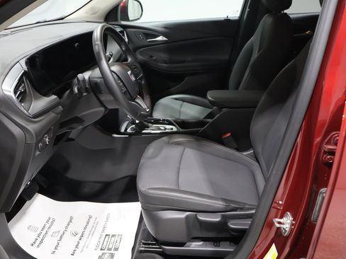 Used 2024 Buick Encore GX Preferred image 8
