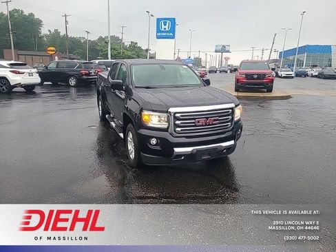 Used 2015 GMC Canyon SLE w/ All-Terrain Package AWD/4WD image 1