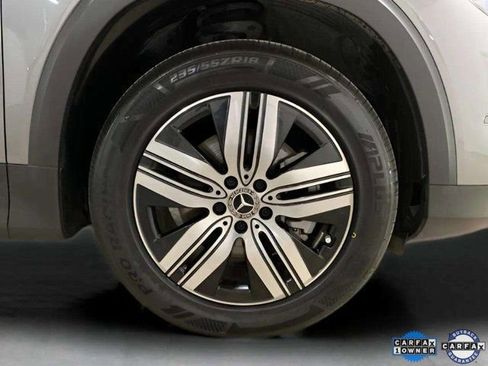 Used 2023 Mercedes-Benz EQB 300 4MATIC w/ Pinnacle Package image 32