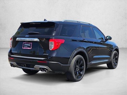 Used 2021 Ford Explorer Platinum w/ Equipment Group 601A AWD/4WD image 5