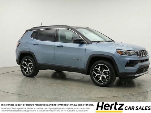 Used 2025 Jeep Compass Limited image 1