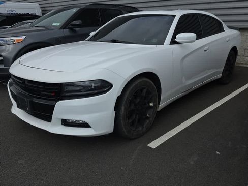Used 2016 Dodge Charger SXT w/ AWD Plus Group image 1