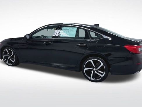Used 2022 Honda Accord Sport image 6