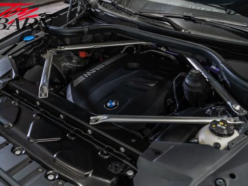 Used 2024 BMW X5 xDrive40i w/ M Sport Package image 52