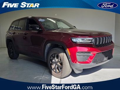 Used 2025 Jeep Grand Cherokee Altitude