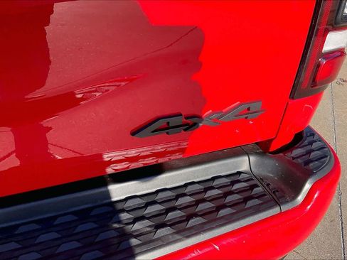 Used 2022 RAM 2500 Laramie w/ Night Edition image 9